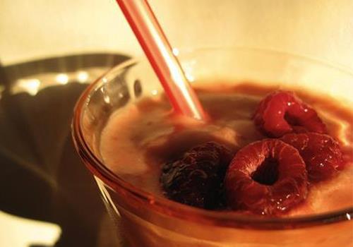 طرز تهیه اسموتی خوش مزه  با مخلوط کن سیدو